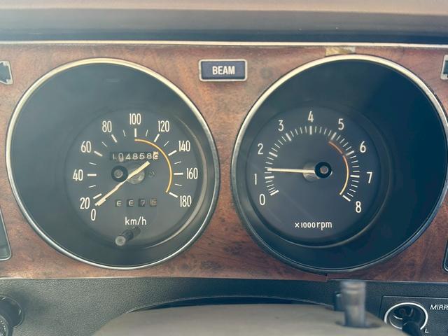 クラウン ロイヤルサルーン ベンツマスク MS106 修復歴無し 4Mエンジン フェンダーミラー クレーガーワイヤーホイール(25枚目)