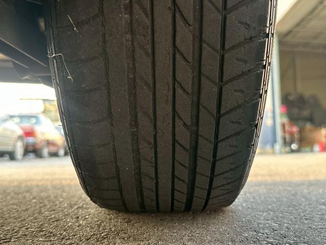 フィガロ ベースグレード　タイミングベルト・ウォーターポンプ交換済　ターボ　車検令和９年４月　修復歴無し　本革シート（41枚目）