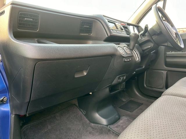 ライフ ディーバターボ　スタイリッシュパッケージ　ターボ　ＪＣ１　車検令和８年４月　ＥＴＣ　純正１４インチアルミホイール　バックカメラ　スマートキー　ベンチシート　フロントフォグランプ（32枚目）