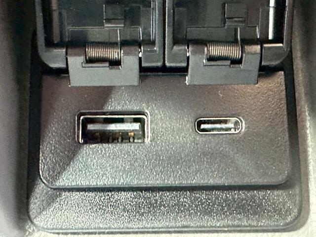 エブリイ PAリミテッド ハイルーフ 届出済み未使用車 両側スライドドア DA17V キーレス アイドリングストップ 横滑り防止装置 車線逸脱警報機能 衝突被害軽減ブレーキ(31枚目)