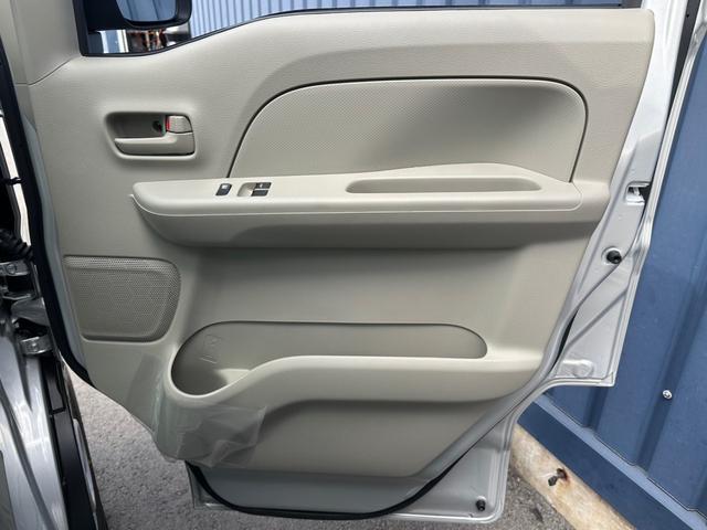 エブリイ PAリミテッド ハイルーフ 届出済み未使用車 両側スライドドア DA17V キーレス アイドリングストップ 横滑り防止装置 車線逸脱警報機能 衝突被害軽減ブレーキ(37枚目)