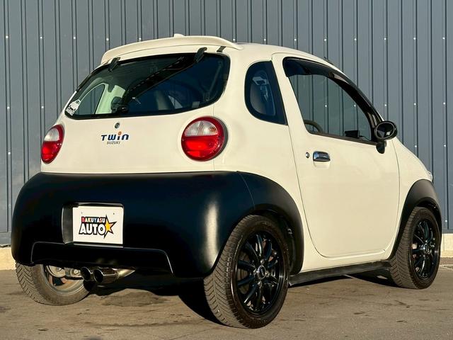 ツイン ガソリンＡ　エアコン／パワステ付　純正５速　走行４８０００キロ　タイミングチェーン　修復歴無し　禁煙車　車検令和８年５月　ＬＥＤ　１４インチアルミホイール　社外マフラー　ドライブレコーダー・ナビ・ＥＴＣ・ＴＶ（12枚目）