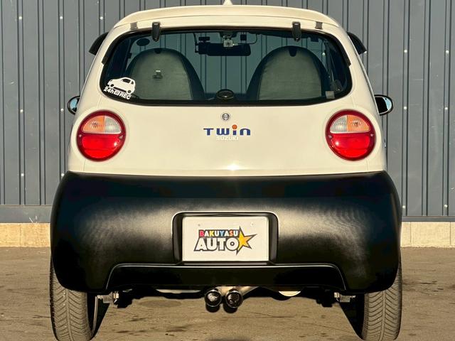 ツイン ガソリンＡ　エアコン／パワステ付　純正５速　走行４８０００キロ　タイミングチェーン　修復歴無し　禁煙車　車検令和８年５月　ＬＥＤ　１４インチアルミホイール　社外マフラー　ドライブレコーダー・ナビ・ＥＴＣ・ＴＶ（13枚目）