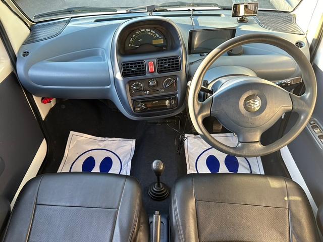 ツイン ガソリンＡ　エアコン／パワステ付　純正５速　走行４８０００キロ　タイミングチェーン　修復歴無し　禁煙車　車検令和８年５月　ＬＥＤ　１４インチアルミホイール　社外マフラー　ドライブレコーダー・ナビ・ＥＴＣ・ＴＶ（20枚目）