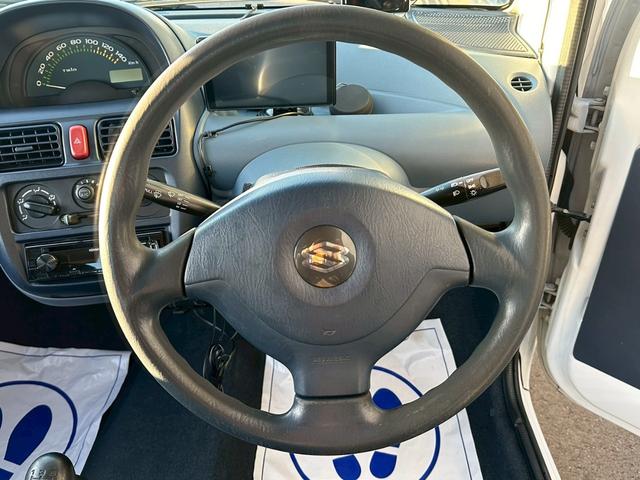 ツイン ガソリンＡ　エアコン／パワステ付　純正５速　走行４８０００キロ　タイミングチェーン　修復歴無し　禁煙車　車検令和８年５月　ＬＥＤ　１４インチアルミホイール　社外マフラー　ドライブレコーダー・ナビ・ＥＴＣ・ＴＶ（21枚目）