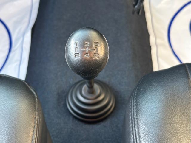 ツイン ガソリンＡ　エアコン／パワステ付　純正５速　走行４８０００キロ　タイミングチェーン　修復歴無し　禁煙車　車検令和８年５月　ＬＥＤ　１４インチアルミホイール　社外マフラー　ドライブレコーダー・ナビ・ＥＴＣ・ＴＶ（31枚目）