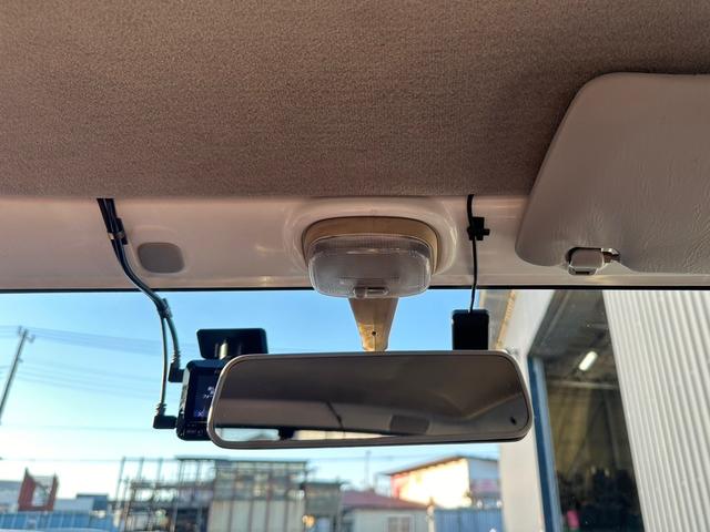 ツイン ガソリンＡ　エアコン／パワステ付　純正５速　走行４８０００キロ　タイミングチェーン　修復歴無し　禁煙車　車検令和８年５月　ＬＥＤ　１４インチアルミホイール　社外マフラー　ドライブレコーダー・ナビ・ＥＴＣ・ＴＶ（35枚目）