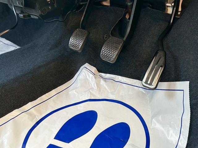 ツイン ガソリンＡ　エアコン／パワステ付　純正５速　走行４８０００キロ　タイミングチェーン　修復歴無し　禁煙車　車検令和８年５月　ＬＥＤ　１４インチアルミホイール　社外マフラー　ドライブレコーダー・ナビ・ＥＴＣ・ＴＶ（41枚目）