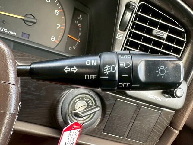 クレスタ スーパールーセント GX81 走行66000キロ 修復歴無し パールツートン 純正アルミホイール R134レトロフィット施工済 オートライト フロントフォグランプ(26枚目)