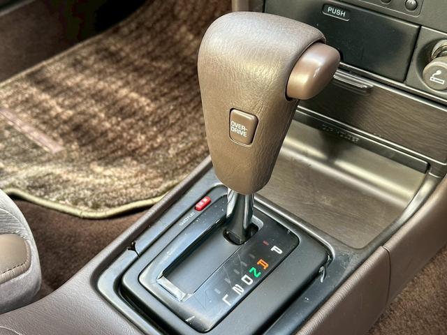 クレスタ スーパールーセント GX81 走行66000キロ 修復歴無し パールツートン 純正アルミホイール R134レトロフィット施工済 オートライト フロントフォグランプ(29枚目)