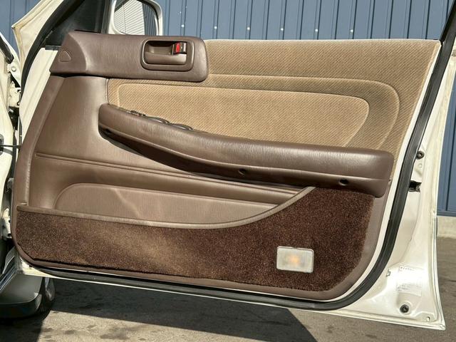 クレスタ スーパールーセント GX81 走行66000キロ 修復歴無し パールツートン 純正アルミホイール R134レトロフィット施工済 オートライト フロントフォグランプ(34枚目)