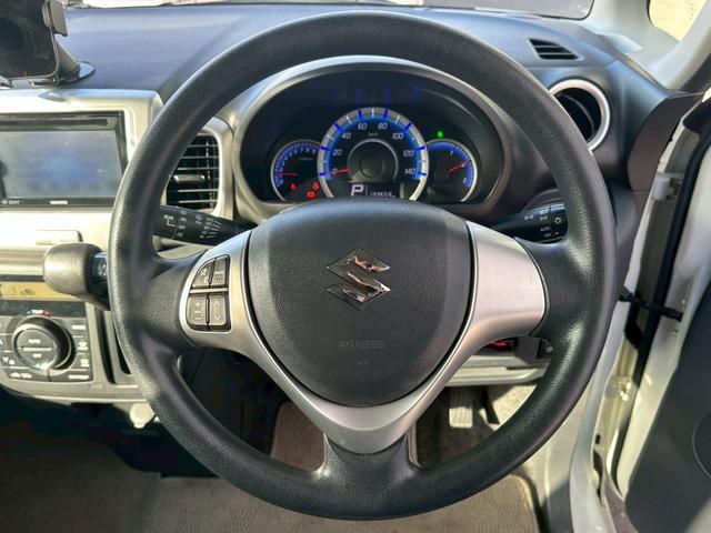 スペーシア Xリミテッド 車検令和9年8月 タイミングチェーン 両側パワスラ ドライブレコーダー プッシュスタート アイドリングストップ シートヒーター バックカメラ 電動格納ミラー オートライト 横滑り防止装置 MK32S(26枚目)