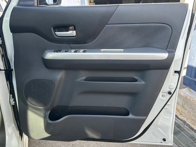 スペーシア Xリミテッド 車検令和9年8月 タイミングチェーン 両側パワスラ ドライブレコーダー プッシュスタート アイドリングストップ シートヒーター バックカメラ 電動格納ミラー オートライト 横滑り防止装置 MK32S(46枚目)