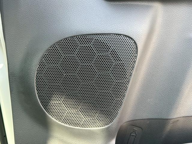 スペーシア Xリミテッド 車検令和9年8月 タイミングチェーン 両側パワスラ ドライブレコーダー プッシュスタート アイドリングストップ シートヒーター バックカメラ 電動格納ミラー オートライト 横滑り防止装置 MK32S(51枚目)