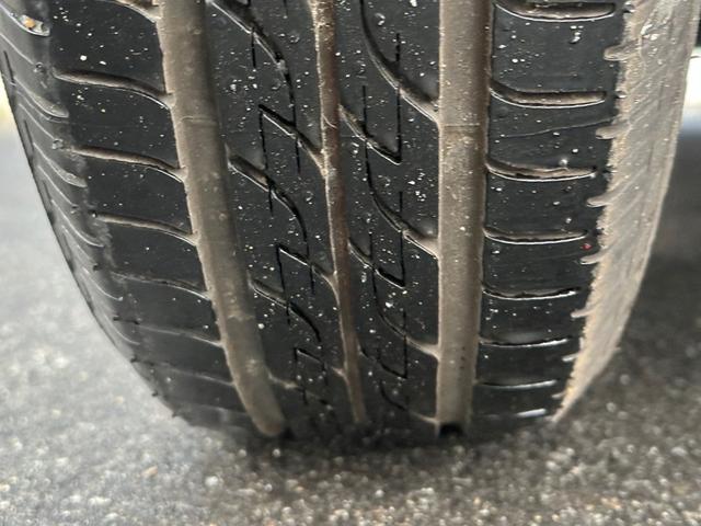 ムーヴ メモリアルエディション　走行２００００キロ　修復歴無し　スマートキー　ベンチシート　インパネシフト　電動格納ミラー　盗難防止装置　ＣＤ再生（41枚目）