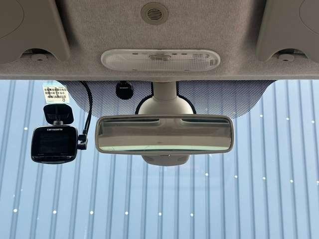 �����X�^�b�t���������߁A������l�ł����X�����������q�l��������������Ⴂ�܂��B���S���Ă����X���������I