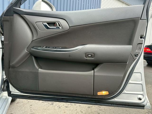 クラウン 2.5アスリート ナビパッケージ ワンオーナー 走行43000キロ GRS200 4GRエンジン パワーシート ナビ・TV バックカメラ プッシュスタート ETC MTモード付き フロントフォグランプ(46枚目)