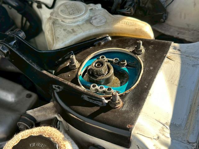 �s���A�b�p�[�}�E���g