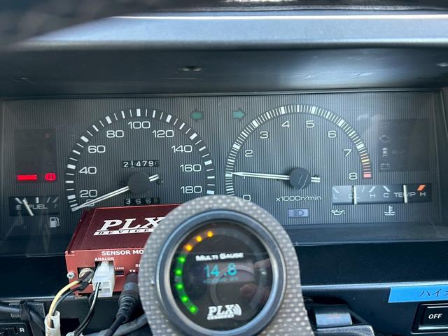 �����̃X�g�b�N���[�h�ŁA��R�̂��Ԃ����q�l�̂����X�����҂����Ă���܂��B