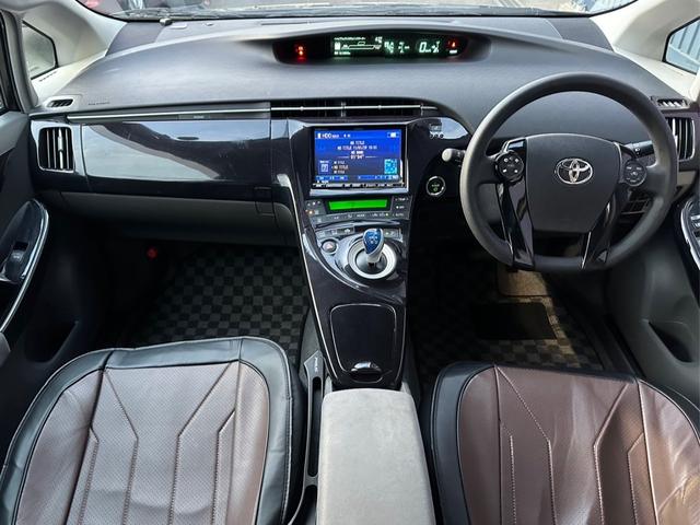 プリウス Ｓ　ハイブリッド　ＺＶＷ３０　タイミングチェーン　プッシュスタート　トミーカイラ１８インチアルミホイール　ナビ・ＴＶ　フロントフォグランプ（24枚目）