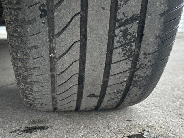 プリウス Ｓ　ハイブリッド　ＺＶＷ３０　タイミングチェーン　プッシュスタート　トミーカイラ１８インチアルミホイール　ナビ・ＴＶ　フロントフォグランプ（53枚目）