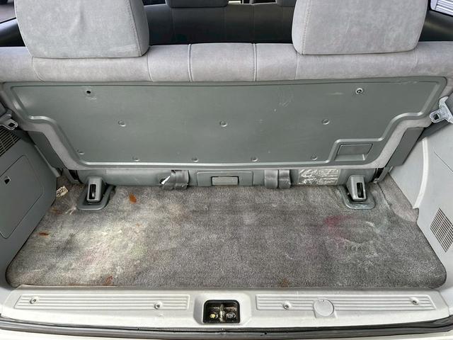 �g�����N�X�y�[�X�ɂȂ�܂��B