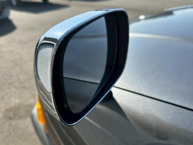 クルー ＬＳサルーン　ＨＫ３０　純正５速マニュアル　タイミングベルト交換済み　修復歴無し　ＲＢ２０エンジン　ＥＴＣ　フェンダーミラー　５ＭＴ　フロントフォグランプ（52枚目）