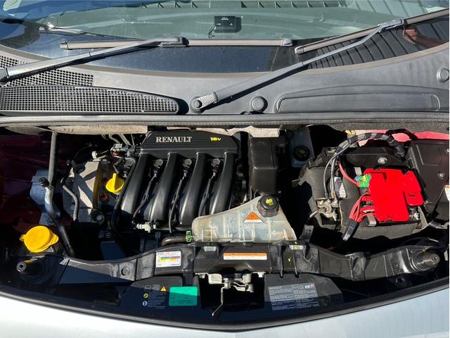 カングービボップ ベースグレード　１．６　純正５速　タイミングベルト・ウォーターポンプ交換済み　修復歴無し　バックカメラ　ディーラー車　車検令和８年１１月　ナビ・ＴＶ　両側スライドドア　アルミホイール　フロントフォグランプ（21枚目）