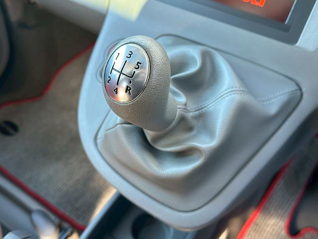 カングービボップ ベースグレード　１．６　純正５速　タイミングベルト・ウォーターポンプ交換済み　修復歴無し　バックカメラ　ディーラー車　車検令和８年１１月　ナビ・ＴＶ　両側スライドドア　アルミホイール　フロントフォグランプ（36枚目）