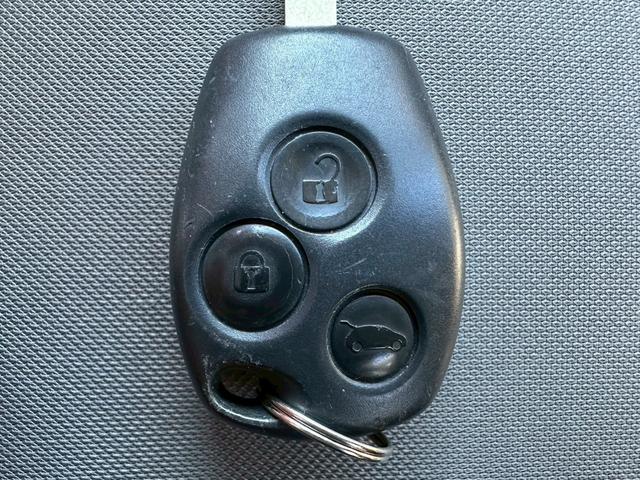 カングービボップ ベースグレード　１．６　純正５速　タイミングベルト・ウォーターポンプ交換済み　修復歴無し　バックカメラ　ディーラー車　車検令和８年１１月　ナビ・ＴＶ　両側スライドドア　アルミホイール　フロントフォグランプ（63枚目）