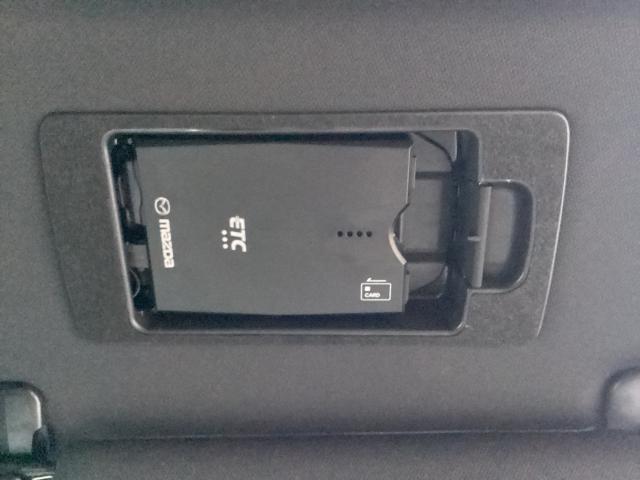 ＣＸ－８ ２．２　ＸＤ　プロアクティブ　ディーゼルターボ　４ＷＤ　マツダコネクトナビ　ＣＤ／ＤＶＤプレーヤー＋地上デジタルＴＶチューナー（フルセグ）　ＢＯＳＥサウンドシステム（ＡＵＤＩＯＰＩＬＯＴ２＋Ｃｅｎｔｅｒｐｏｉｎｔ２）＋１０スピーカー　ルーフレール＋パワーリ（24枚目）