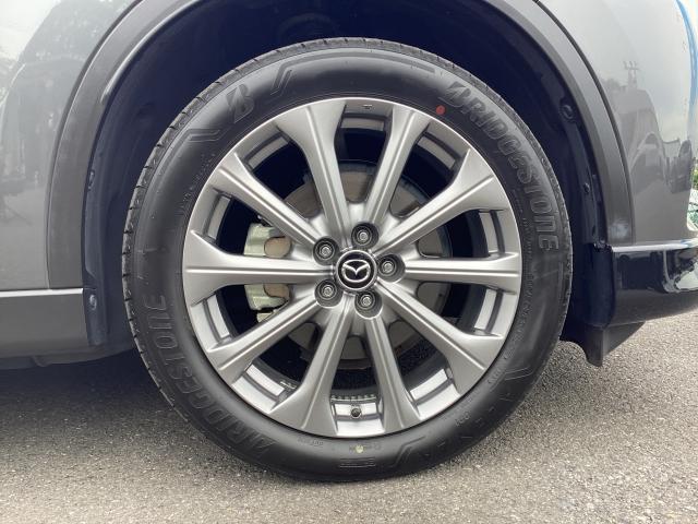 ＣＸ－６０ ３．３　ＸＤ　エクスクルーシブ　モード　ディーゼルターボ　４　ワンオーナー　ＢＯＳＥサウンド　２カメラドライブレコーダー　ＥＴＣ２．０　ドライバー異常時対応システム　レーンキープアシスト　３６０°ビューモニター　１２．３インチセンターディスプレイ　運転席・助手性（32枚目）