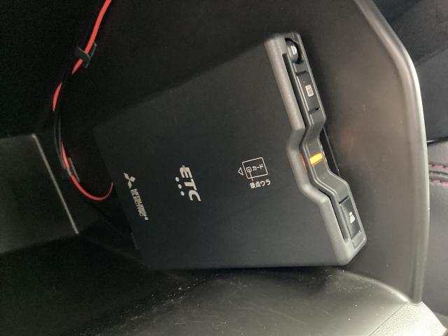 ＣＸ－５ ２．２　ＸＤ　ブラックトーンエディション　ディーゼルターボ　ワンオーナー　アダプティブＬＥＤヘッドライト　ＥＴＣ　３６０°ビューカメラ　レーンキープアシスト　ＧＶＣプラス　車線逸脱警報システム　マツダレーダークルーズコントロール　フォグランプ　シート・ステアリ（24枚目）
