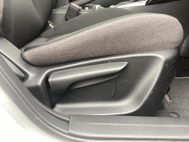 MAZDA2 1.5 15BD 4WD LEDヘッドライト イモビライザー Bluetooth レーダークルーズコントロール ハイビームコントロール SCBC レーンキープアシスト 車線逸脱警報システム ブライングスポットモニタリング(BS(8枚目)