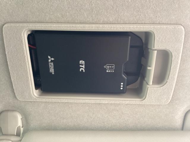 MAZDA2 1.5 15BD 4WD LEDヘッドライト イモビライザー Bluetooth レーダークルーズコントロール ハイビームコントロール SCBC レーンキープアシスト 車線逸脱警報システム ブライングスポットモニタリング(BS(24枚目)