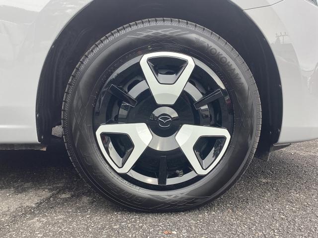 MAZDA2 1.5 15BD 4WD LEDヘッドライト イモビライザー Bluetooth レーダークルーズコントロール ハイビームコントロール SCBC レーンキープアシスト 車線逸脱警報システム ブライングスポットモニタリング(BS(32枚目)