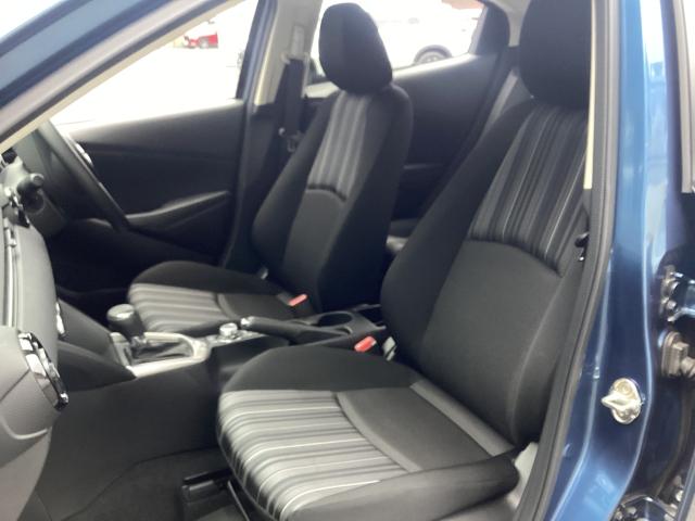 MAZDA2 1.5 15S スマート エディション ワンオーナー AT誤発進抑制制御 車線逸脱警報システム 360度ビューモニター LEDヘッドライト イモビライザー オートエアコン Gベクタリングコントロール ハイビームコントロール WAB BT接続(9枚目)