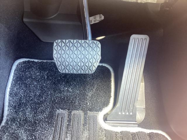 ＣＸ－５ ２．２　ＸＤ　ブラックトーンエディション　ディーゼルターボ　３６０度ビューモニター　アダプティブＬＥＤヘッドライト　ブラインドスポットモニタリング（ＢＳＭ）　クルージングトラフィックサポート（ＣＴＳ）　レーンキープアシスト　車線逸脱警報システム　ＡＴ誤発進抑制（34枚目）