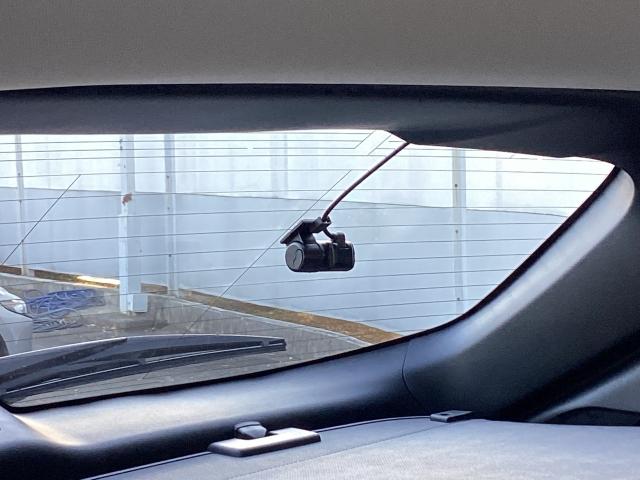 CX-60 3.3 XD Sパッケージ ディーゼルターボ マツダコネクトナビ 360°ビューモニター(シースルービュー) 地上デジタルTVチューナー(フルセグ) 外部接続ハブ クルージング&トラフィックサポート+スマートブレーキサポート(右直事故回避アシスト(26枚目)