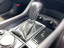 アクセルペダルを踏み込む量や速さに応じて変速パターンを制御し、人馬一体の運転感覚を発揮してくれる6速オートマ!