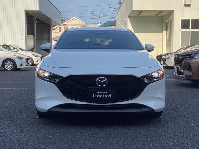 ＭＡＺＤＡ３ファストバック １．５　１５Ｓ　ツーリング　衝突被害軽減ブレーキ　ＡＴ誤発進抑制制御　１８インチアルミ　ハイビームコントロール　レーダークルーズコントロール　３６０度モニター　全方位カメラ　アドバンスキー　ＬＥＤライト　フルセグ　禁煙車　ＵＳＢ（30枚目）