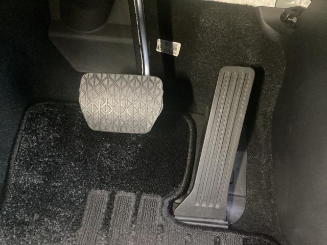 ＣＸ－５ ２．５　２５Ｓ　ブラックトーンエディション　４ＷＤ　衝突被害軽減ブレーキ　ＡＴ誤発進抑制制御　パワーシート　シートヒーター　ＢＯＳＥサウンド　３６０°ビューモニター　レーダークルーズ　横滑り防止　衝突軽減ブレーキ　Ｂｌｕｅｔｏｏｔｈ　電動リアゲート（34枚目）