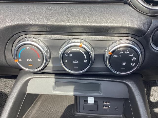 ロードスター １．５　Ｓ　スペシャルパッケージ　衝突被害軽減ブレーキ　ハイビームコントロール　ＢＯＳＥサウンド　Ｗエアバック　ブルートゥース　アドバンスドキー　１オーナー　地デジ　盗難防止装置　パワステ　ナビＴＶ　衝突安全ボディ　点検記録簿　ＡＢＳ（19枚目）