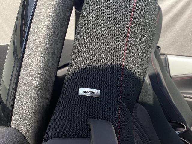 ロードスター １．５　Ｓ　スペシャルパッケージ　衝突被害軽減ブレーキ　ハイビームコントロール　ＢＯＳＥサウンド　Ｗエアバック　ブルートゥース　アドバンスドキー　１オーナー　地デジ　盗難防止装置　パワステ　ナビＴＶ　衝突安全ボディ　点検記録簿　ＡＢＳ（25枚目）