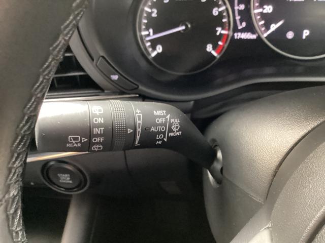 ＭＡＺＤＡ３ファストバック １５Ｓ　ツーリング　６ＡＴ　マツダコネクトナビ　バックモニター　ＥＴＣ　ＬＥＤヘッドライト　衝突被害軽減ブレーキ　ＡｐｐｌｅＣａｒｐｌａｙ　フルセグテレビ　レーンアシスト　クルーズコントロール　ワンオーナ　コーナーセンサー（22枚目）