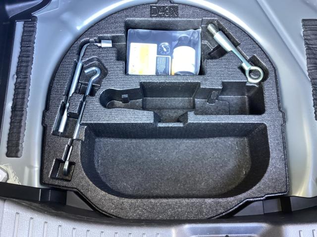 MAZDA2 1.5 15スポルト 360度ビュー 6MT 車線逸脱警報システム AUX ドラレコ ETC車載器 フルセグ レーダークルーズコントロール USB ワンオーナ DVD アイドリングストップ オートハイビーム スマートキー(13枚目)