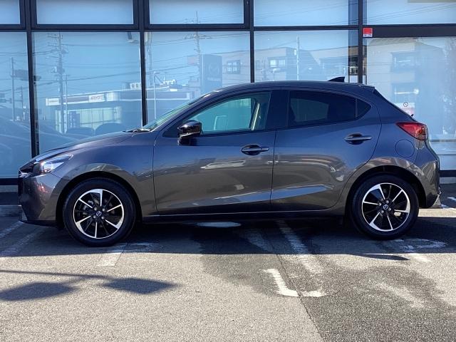 MAZDA2 1.5 15スポルト 360度ビュー 6MT 車線逸脱警報システム AUX ドラレコ ETC車載器 フルセグ レーダークルーズコントロール USB ワンオーナ DVD アイドリングストップ オートハイビーム スマートキー(36枚目)