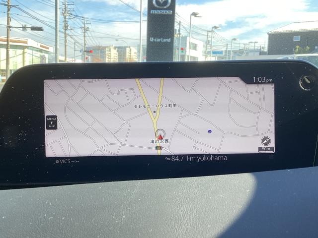 ＭＡＺＤＡ３ファストバック ２．０　２０Ｓ　プロアクティブ　ツーリング　セレクション　８．８インチセンターディスプレイ　３６０度ビューモニター　ＡＴ誤発進抑制制御　車線逸脱警報　ブラインドスポットモニタリング　カープレイ対応　３６０度ビュー　クルコン　Ｐシート　フルセグＴＶ　キーレス（4枚目）
