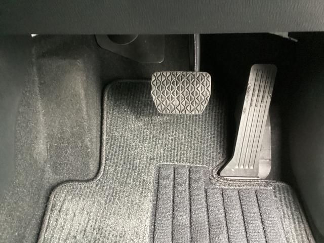 ���S�������邱�ƂȂ����m�Ƀy�_���𑀍삷�邱�Ƃ��o���܂��B�̊i�Ɋ֌W�Ȃ����R�Ń����b�N�X�����^�]�p�����Ƃ邱�Ƃ��\�ł���