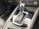 アクセルペダルを踏み込む量や速さに応じて変速パターンを最適制御し、人馬一体の運転感覚を発揮してくれる6速オートマ!